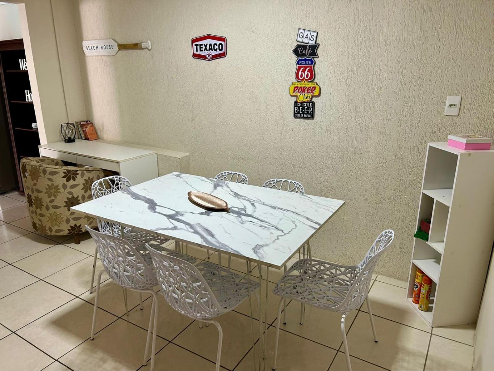Casa De Praia Top! Beto Carrero, 500M Do Parque, Com Piscina E Sinuca, 1 Suite E 2 Quartos, 3Bwc, A 300M Da Praia, Churrasqueira E Estacionamento Privado Penha  Exterior foto